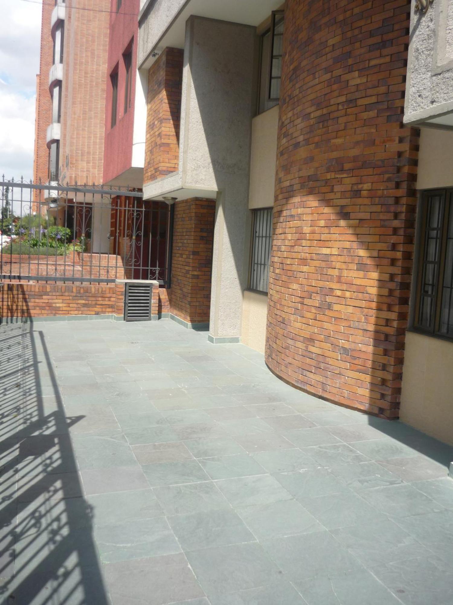 Hotel Casa La Riviera Bogotá Esterno foto